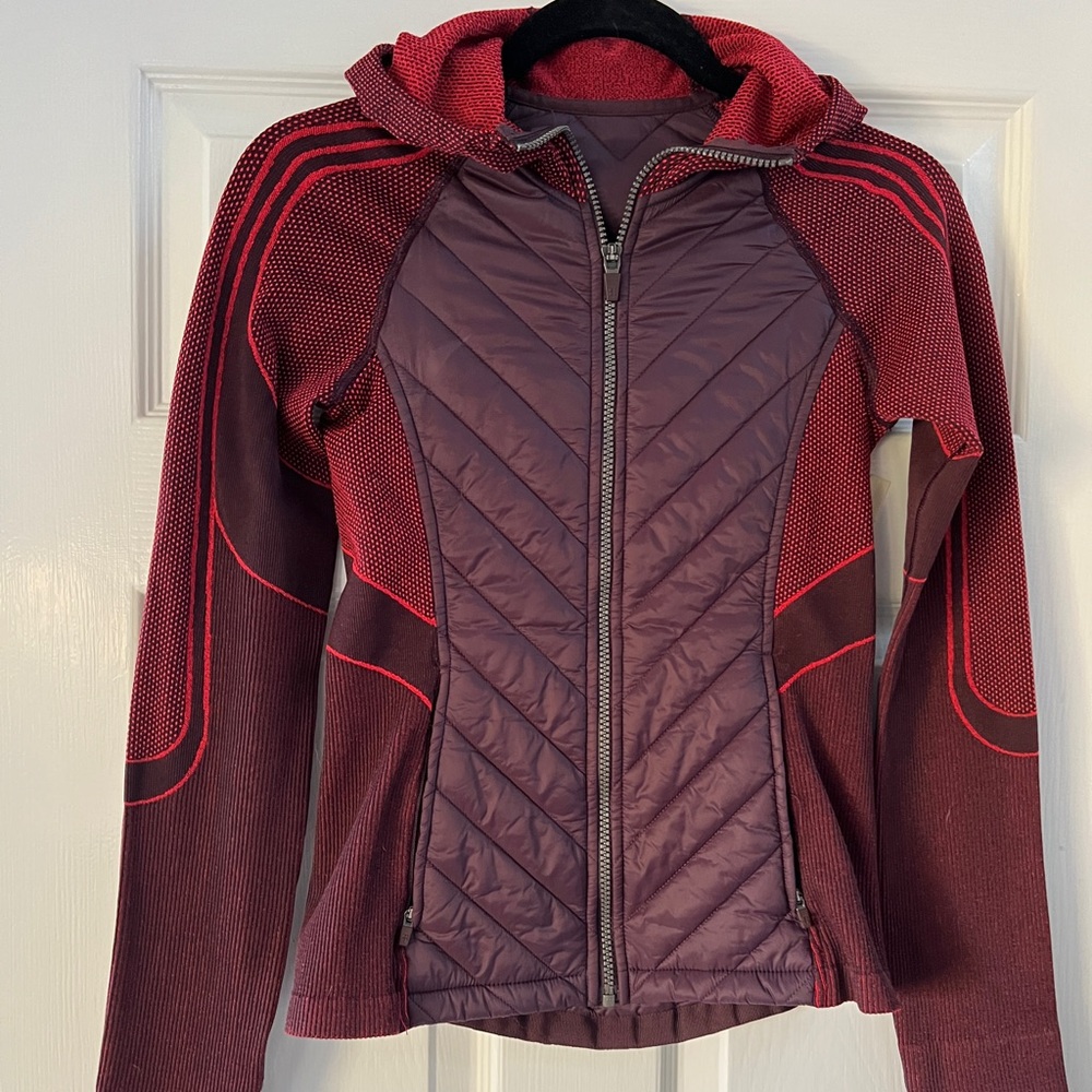 Sweaty Betty - hooded, zip up, activewear jacket - Size S